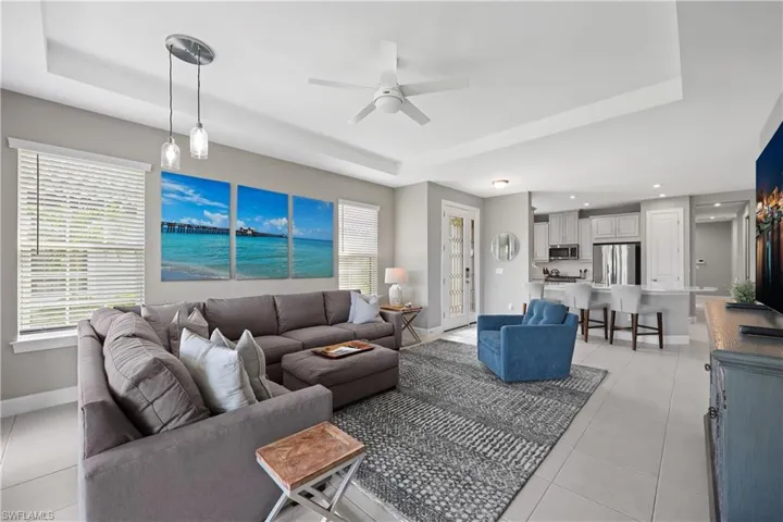 15194  Tolmino  ST, Naples, FL 34114