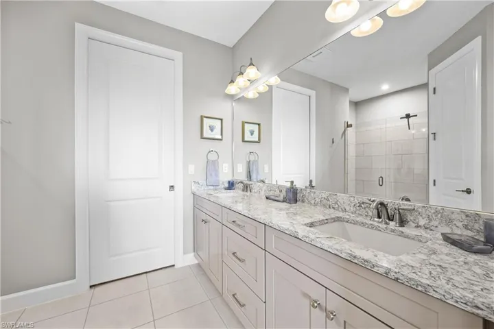 15194  Tolmino  ST, Naples, FL 34114