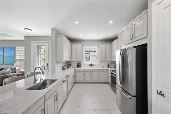 15194  Tolmino  ST, Naples, FL 34114