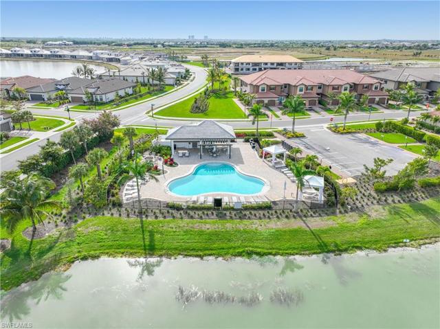 15194  Tolmino  ST, Naples, FL 34114
