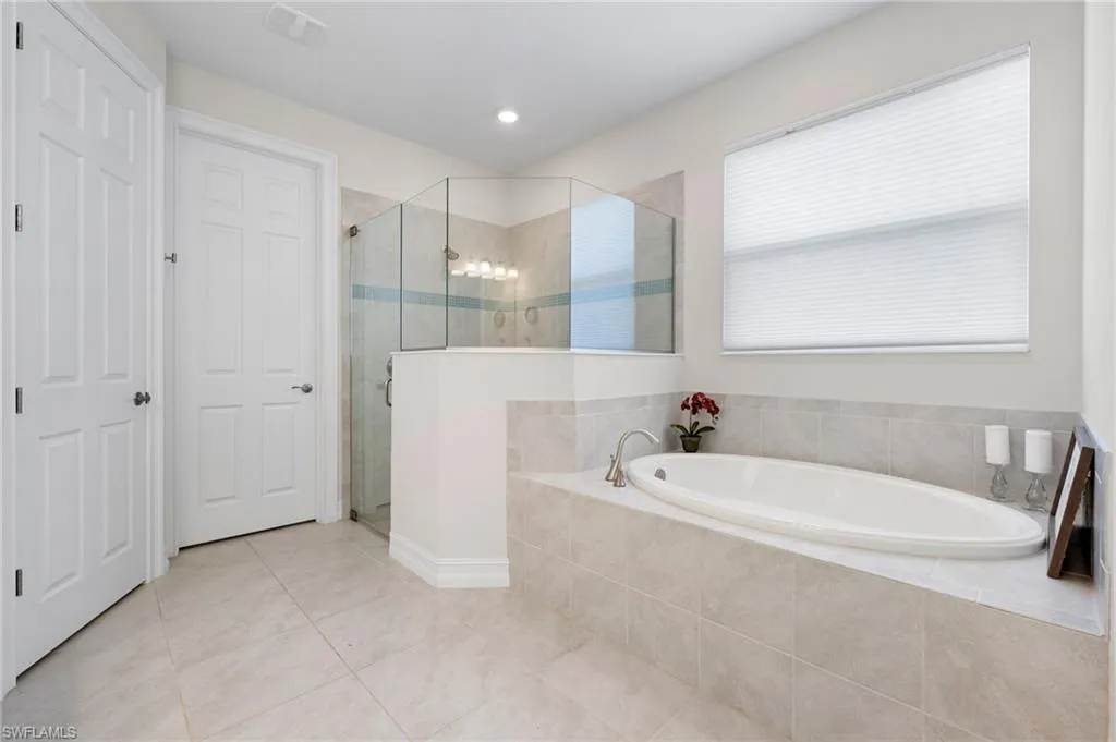 14619 Stillwater WAY, Naples, FL 34114,225062699