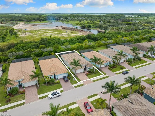 14619  Stillwater  WAY, Naples, FL 34114