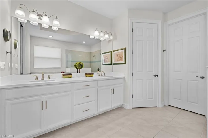 14619  Stillwater  WAY, Naples, FL 34114