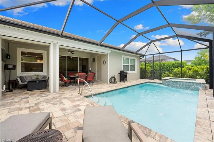 14619  Stillwater  WAY, Naples, FL 34114