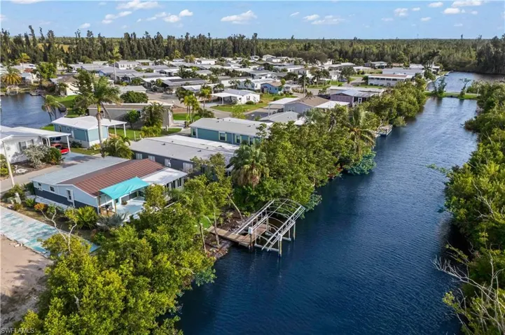 Whether you love boating, fishing, kayaking, biking, or simply enjoying the peaceful Florida sunshine, this property offers the ultimate island lifestyle in one of Southwest Florida’s most charming waterfront communities.