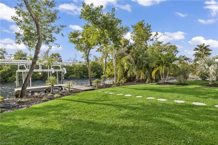 Whether you love boating, fishing, kayaking, biking, or simply enjoying the peaceful Florida sunshine, this property offers the ultimate island lifestyle in one of Southwest Florida’s most charming waterfront communities.