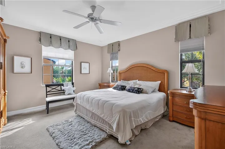 9110 Capistrano St S 8401, Naples, Florida 34113