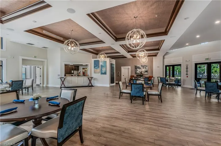 9110 Capistrano St S 8401, Naples, Florida 34113