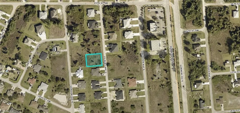 1516/1518  Gilbert S AVE, Lehigh Acres, FL 33973