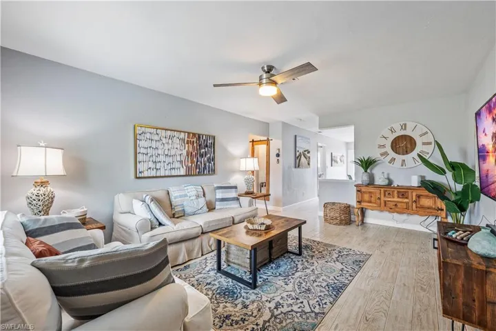 791  94th N AVE, Naples, FL 34108