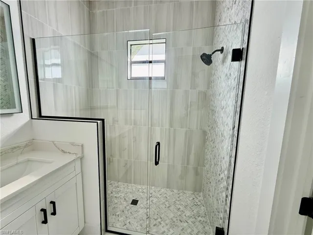 17  Wellington  AVE, Lehigh Acres, FL 33936