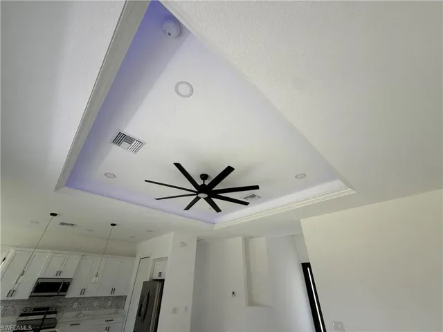 Color changing lights in tray ceiling.