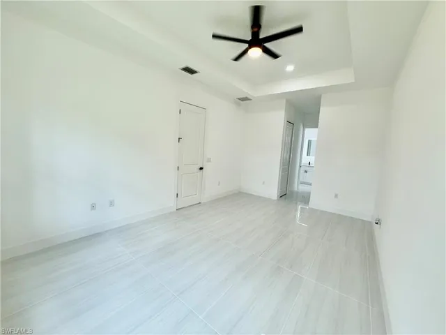 17  Wellington  AVE, Lehigh Acres, FL 33936