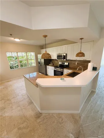 7518 Silver Trumpet Ln 101, Naples, Florida 34109