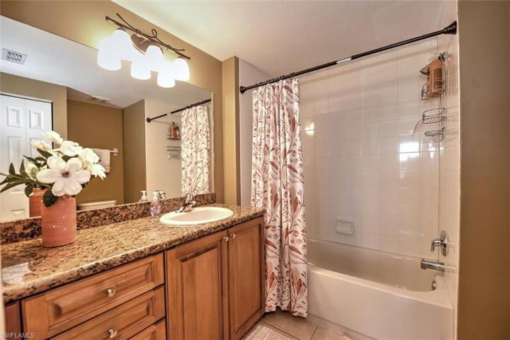 Main bathroom!