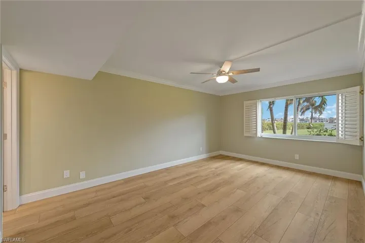 3420  Gulf Shore N BLVD, Naples, FL 34103