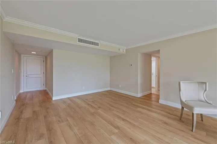 3420  Gulf Shore N BLVD, Naples, FL 34103