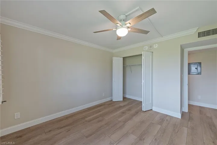 3420  Gulf Shore N BLVD, Naples, FL 34103