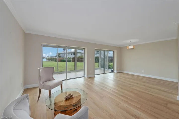 3420  Gulf Shore N BLVD, Naples, FL 34103