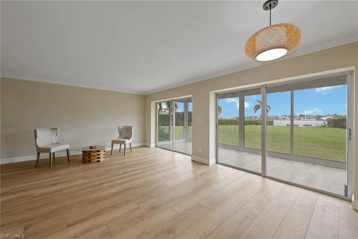 3420  Gulf Shore N BLVD, Naples, FL 34103