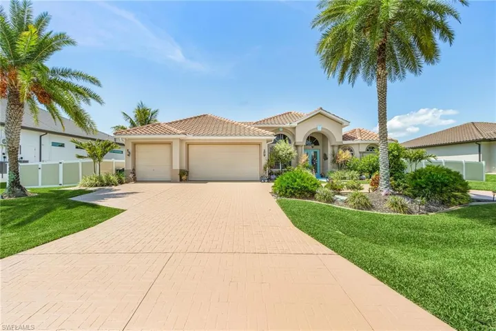 3230 Sw 3rd Ln, Cape Coral, Florida 33991