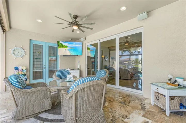 3230 Sw 3rd Ln, Cape Coral, Florida 33991