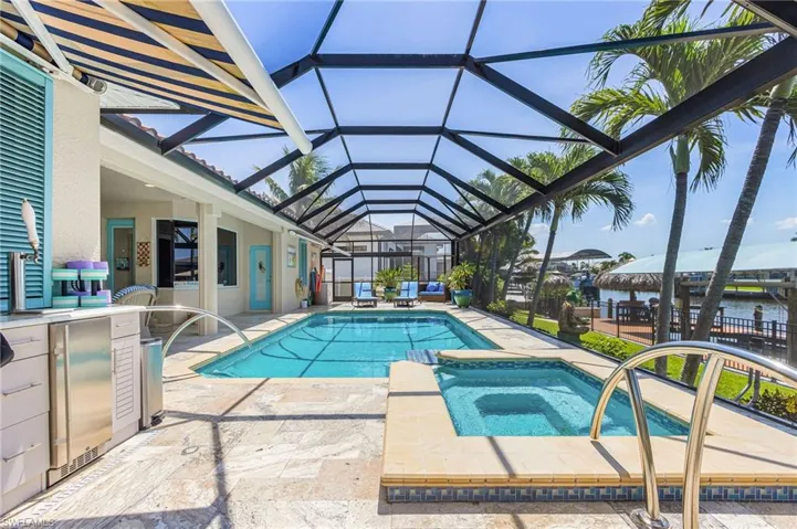 3230 Sw 3rd Ln, Cape Coral, Florida 33991