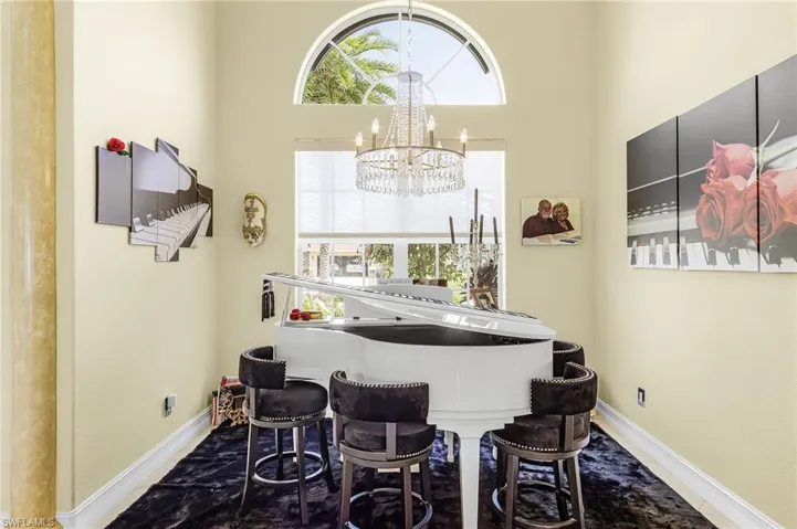3230 Sw 3rd Ln, Cape Coral, Florida 33991