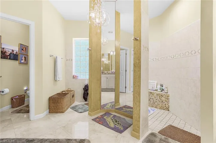 3230 Sw 3rd Ln, Cape Coral, Florida 33991