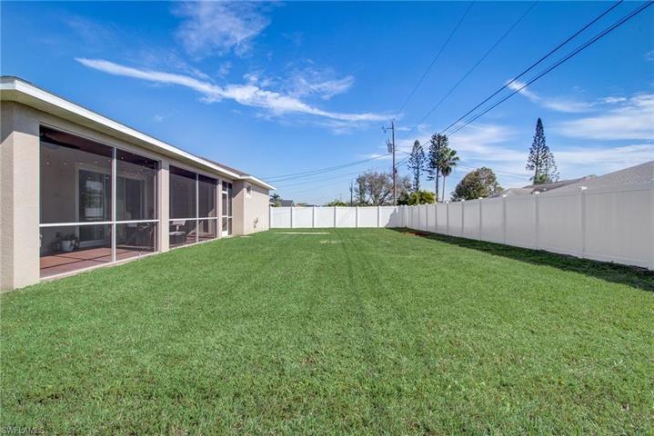 310 SE 17th ST, CAPE CORAL FL 33990