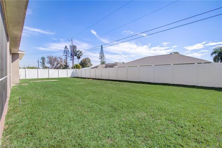310 SE 17th ST, CAPE CORAL FL 33990