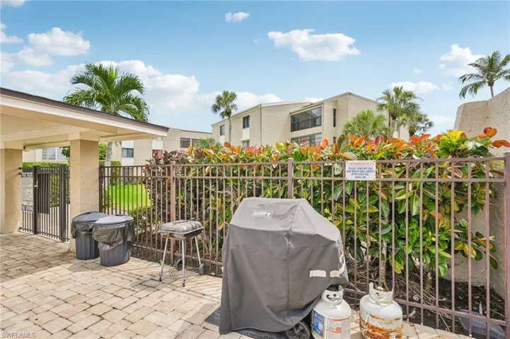 3655  Boca Ciega  DR, Naples, FL 34112