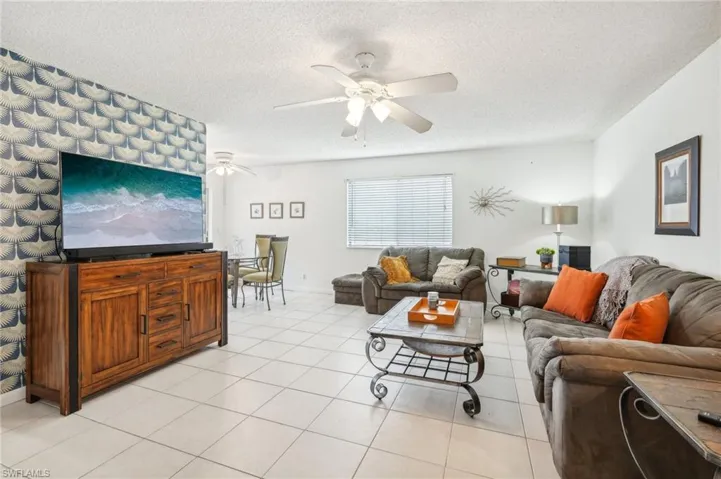 3655  Boca Ciega  DR, Naples, FL 34112
