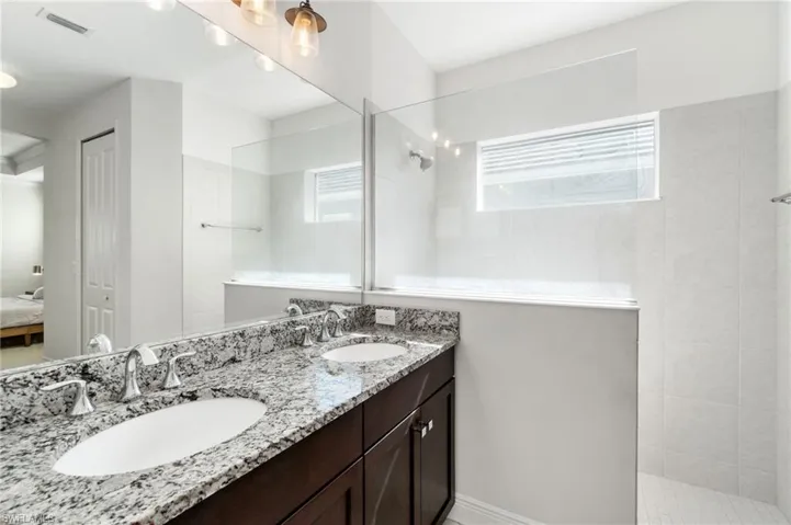 17810  Spanish Harbour  CT, Fort Myers, FL 33908
