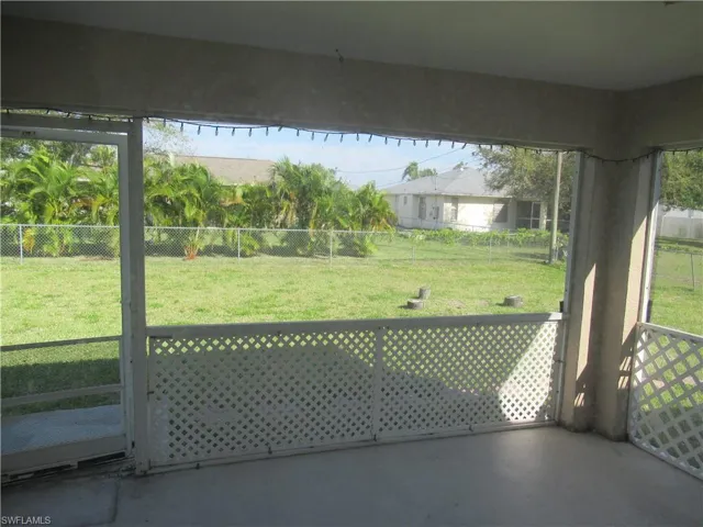 2707 SW 9th  AVE, Cape Coral, FL 33914