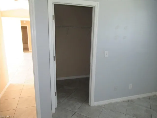 2707 SW 9th  AVE, Cape Coral, FL 33914