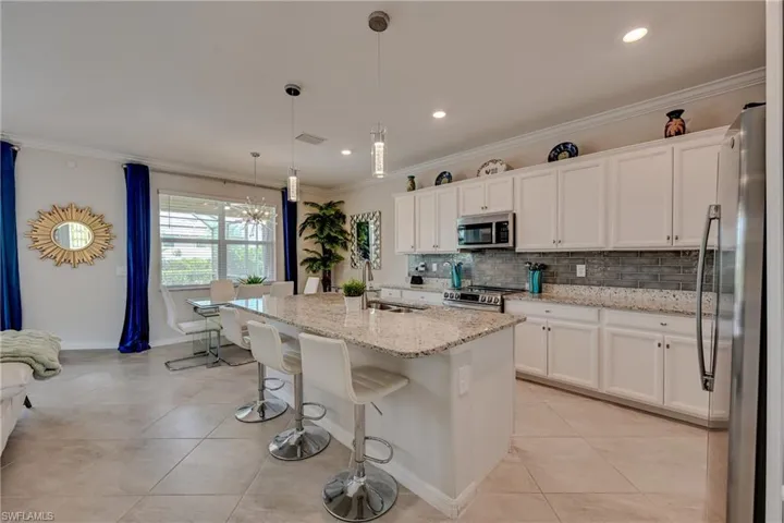 3697 E Hampton  CIR, Alva, FL 33920