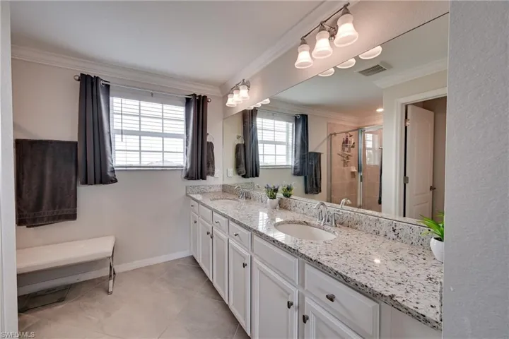 3697 E Hampton  CIR, Alva, FL 33920