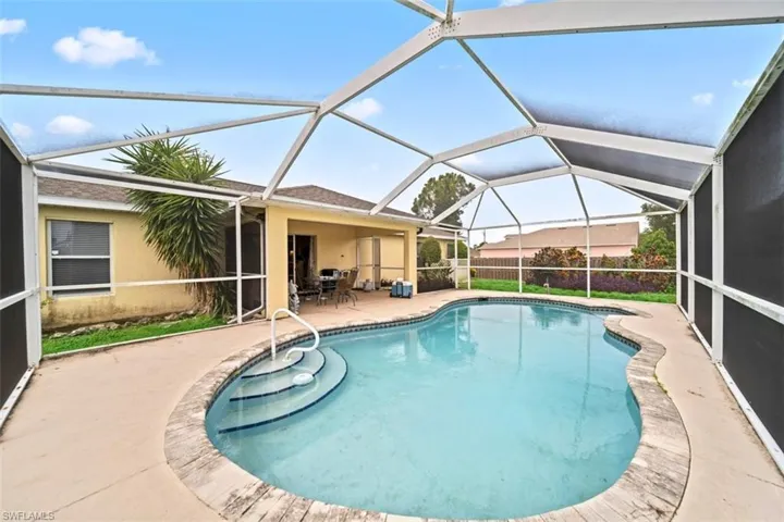 1125 36th Ter, Cape Coral, Florida 33909