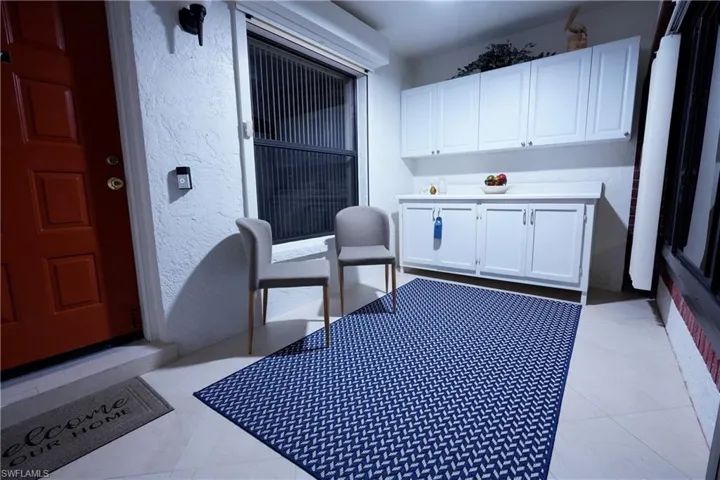 Enclosed Front Lanai