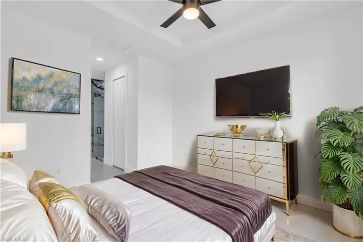 VIRTUAL STAGING