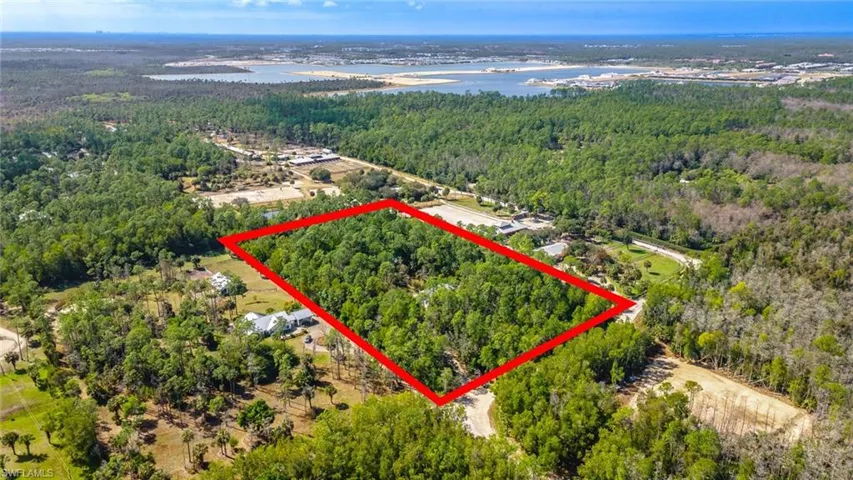 Aerial view of property location and property parcel outlined
