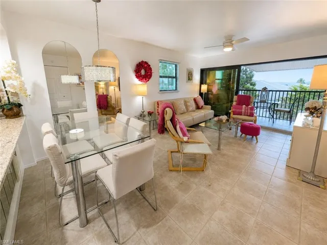 600 Neapolitan Way 449, Naples, Florida 34103