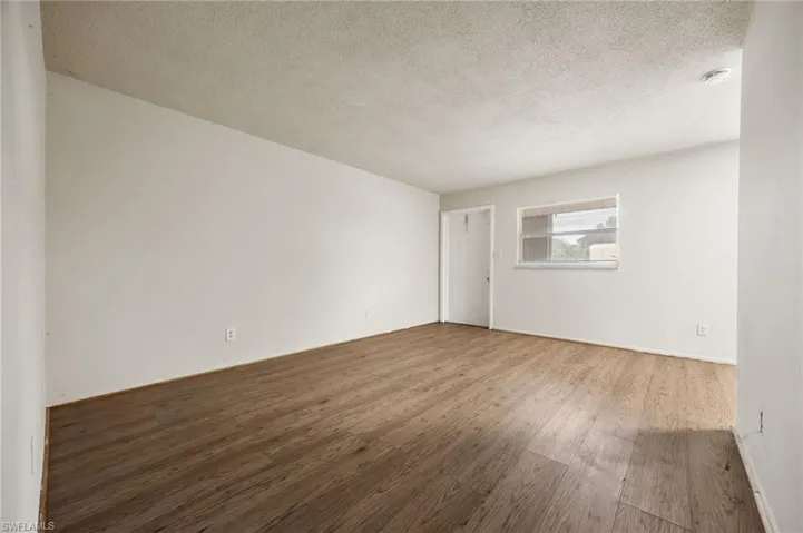 24 W Mariana  AVE, North Fort Myers, FL 33903