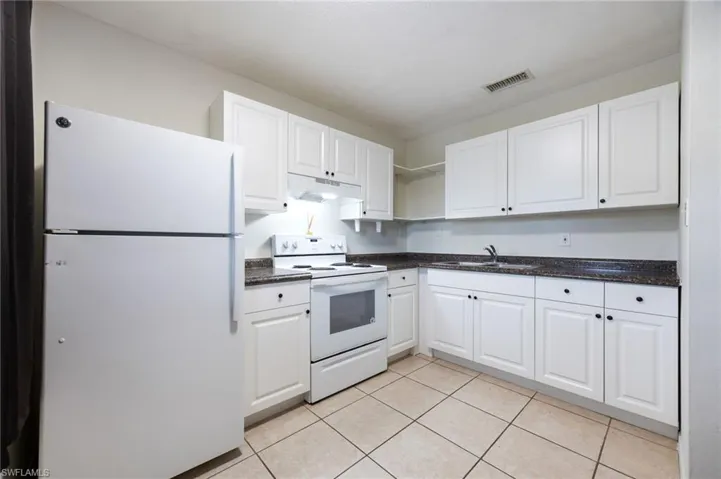 24 W Mariana  AVE, North Fort Myers, FL 33903