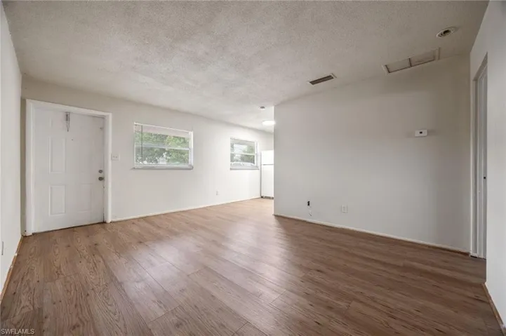 24 W Mariana  AVE, North Fort Myers, FL 33903