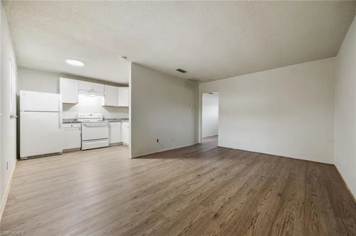 24 W Mariana  AVE, North Fort Myers, FL 33903