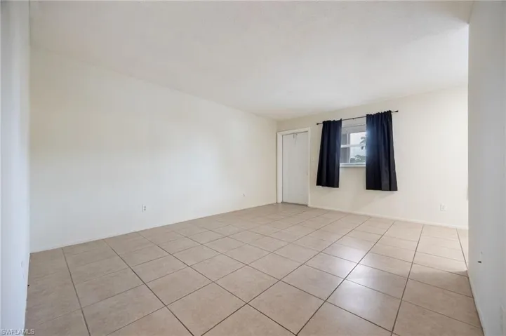 24 W Mariana  AVE, North Fort Myers, FL 33903