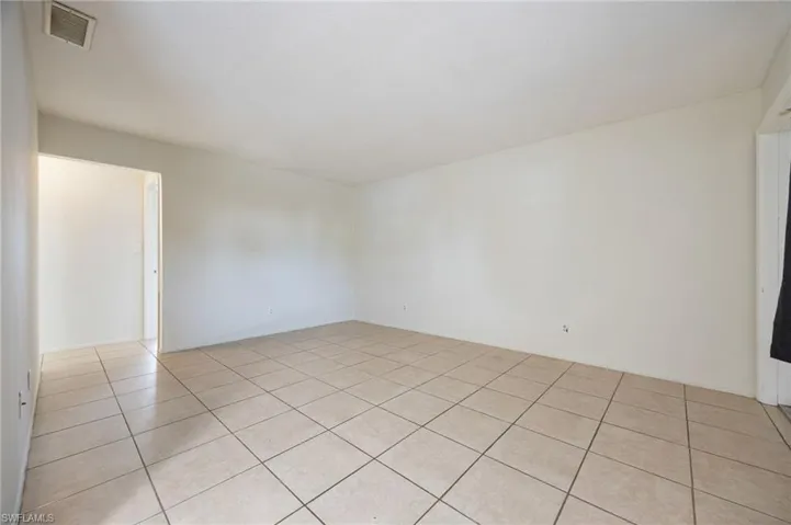 24 W Mariana  AVE, North Fort Myers, FL 33903
