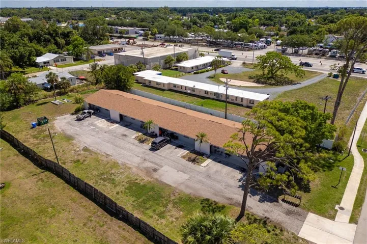 24 W Mariana  AVE, North Fort Myers, FL 33903